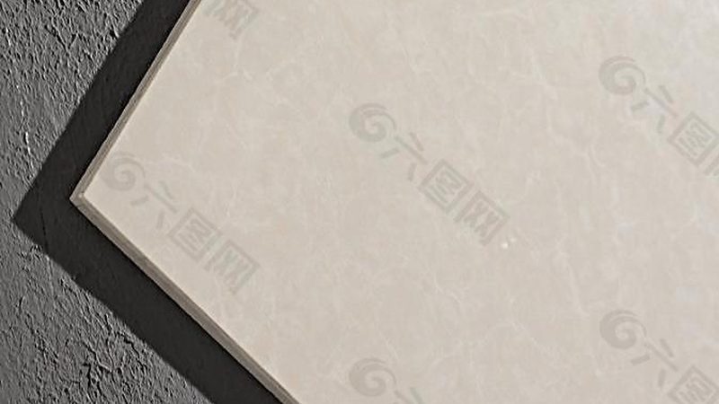 地铺石瓷砖与石英砖：性能对比与选购要点