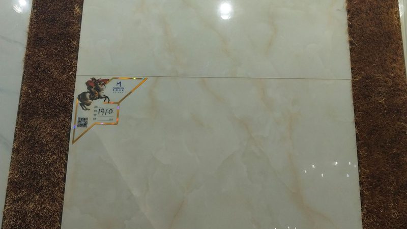 亮光和柔光大理石瓷砖，哪种更显空间大